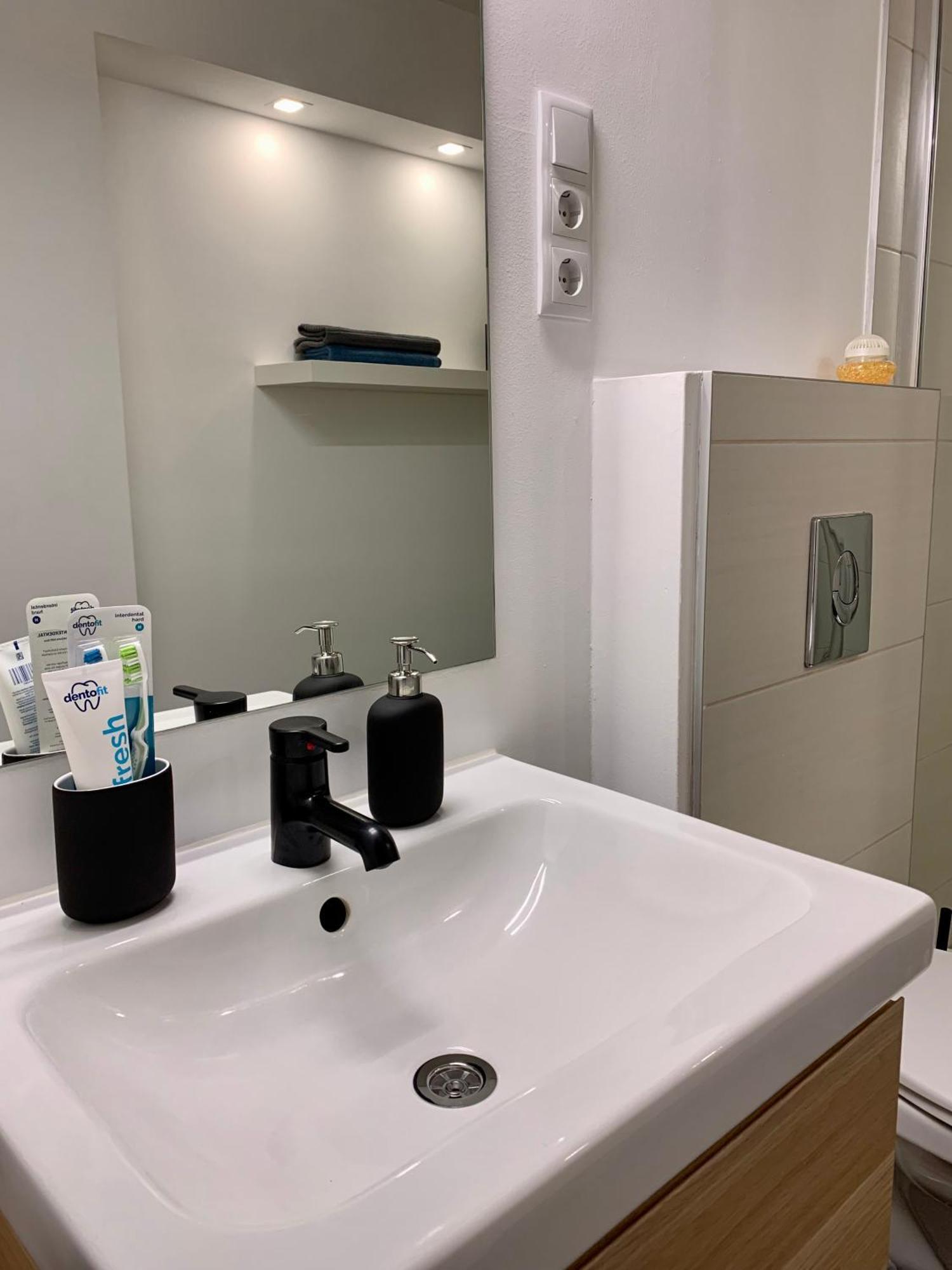 شقة Nuovo Casa شوبرون المظهر الخارجي الصورة